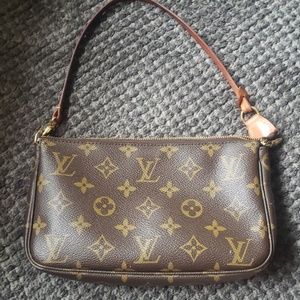 Authentic Louis Vuitton purse